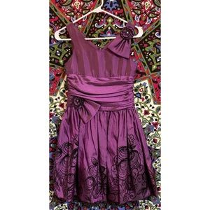 Iris & Ivy Purple Embroidered Party Dress
